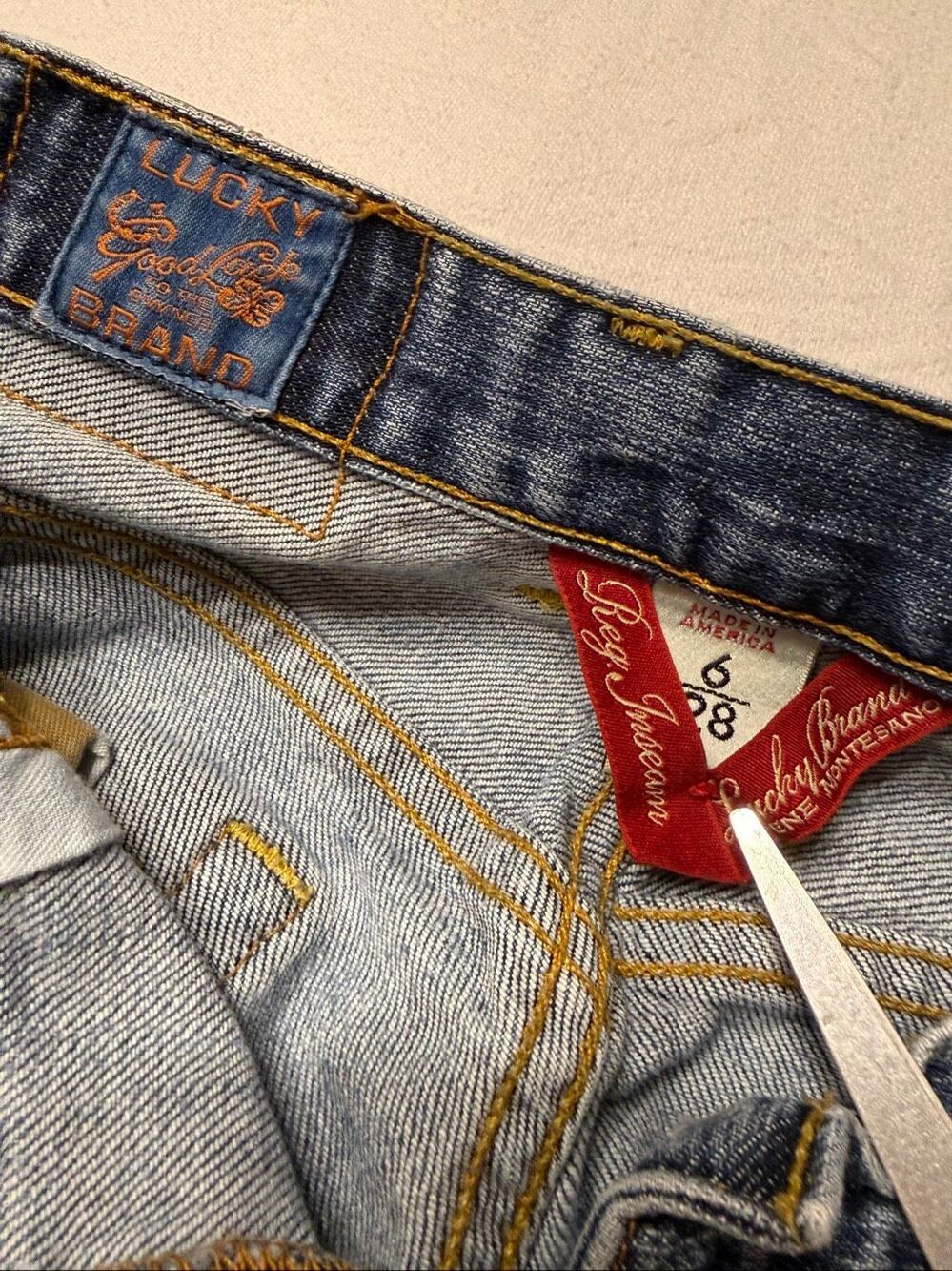 Lucky Brand Jeans Womens Blue Easy Rider Button-Fly Denim By Gene Montesano 6/28 - Picture 3 of 7